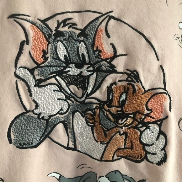 Tom And Jerry Embroidered Graphic Pink Sweatshirt L - Picture 9 of 9